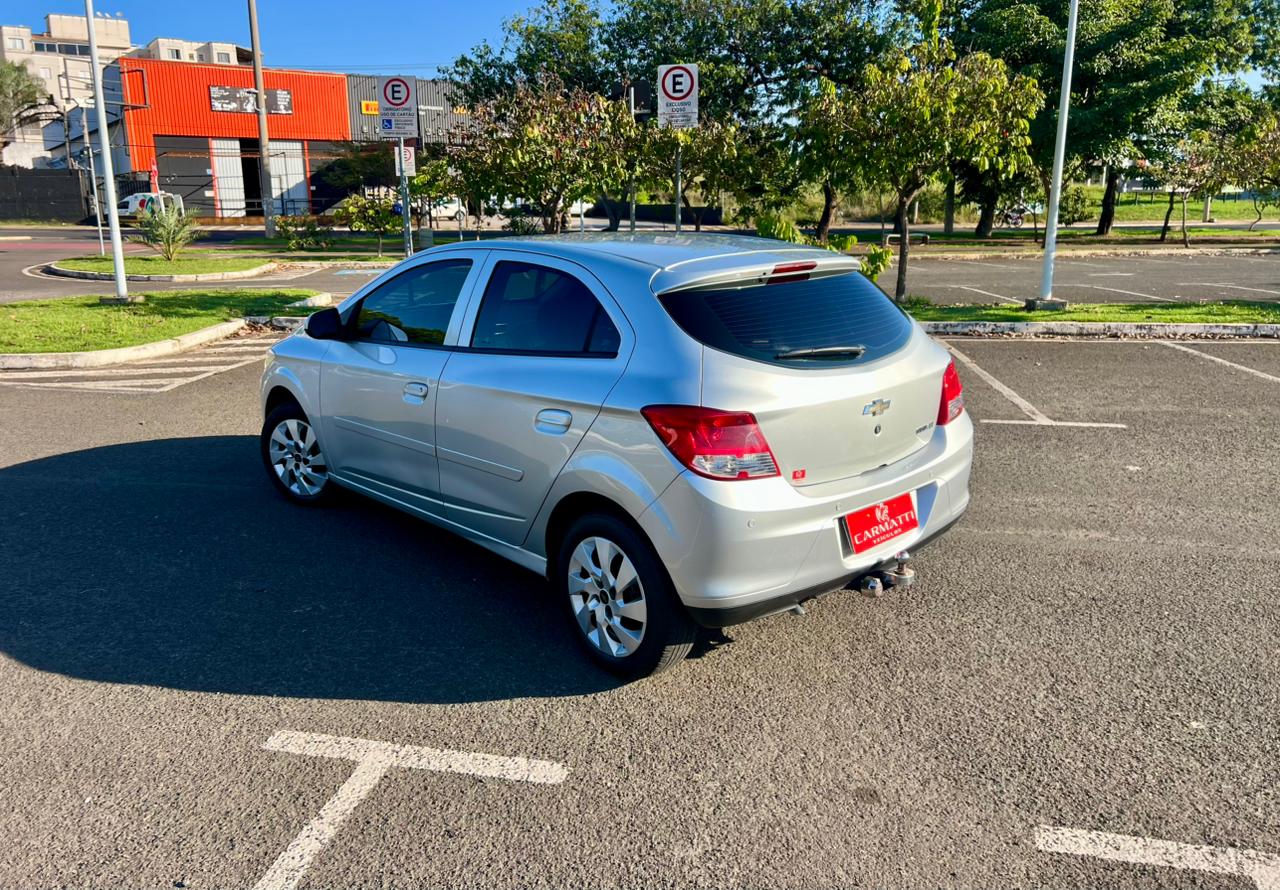 Chevrolet Onix LT 1.0 Manual Completo - foto 3
